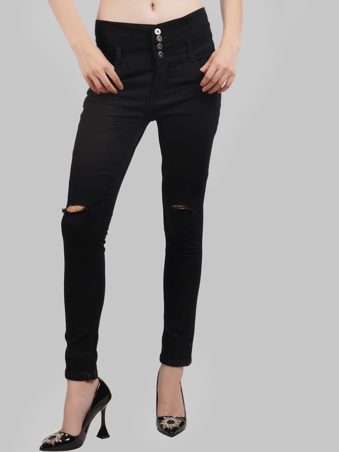 

LINARIA Women Classic Straight Fit Slash Knee Mid-Rise Jeans, Black