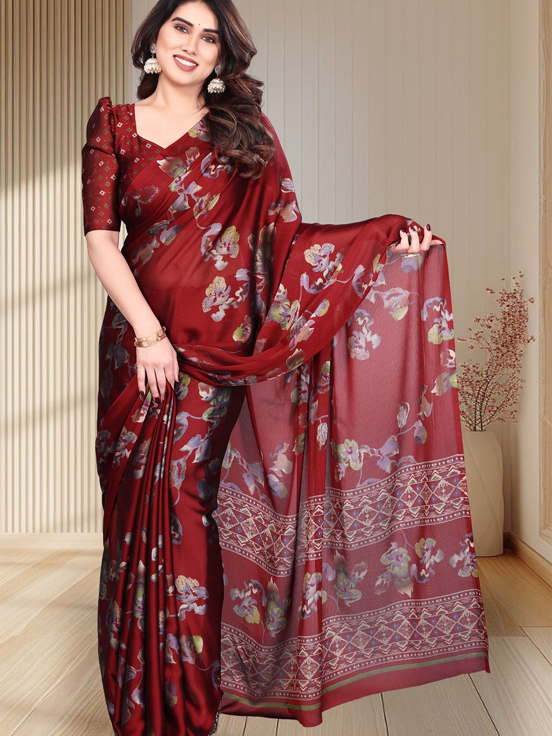 

SUPERLAXMI Floral Printed Pure Chiffon Saree, Maroon