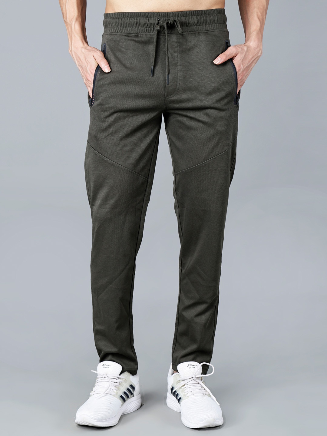 

Fort Collins Men Relaxed-Fit Anti Odour Cotton Track Pants, Olive