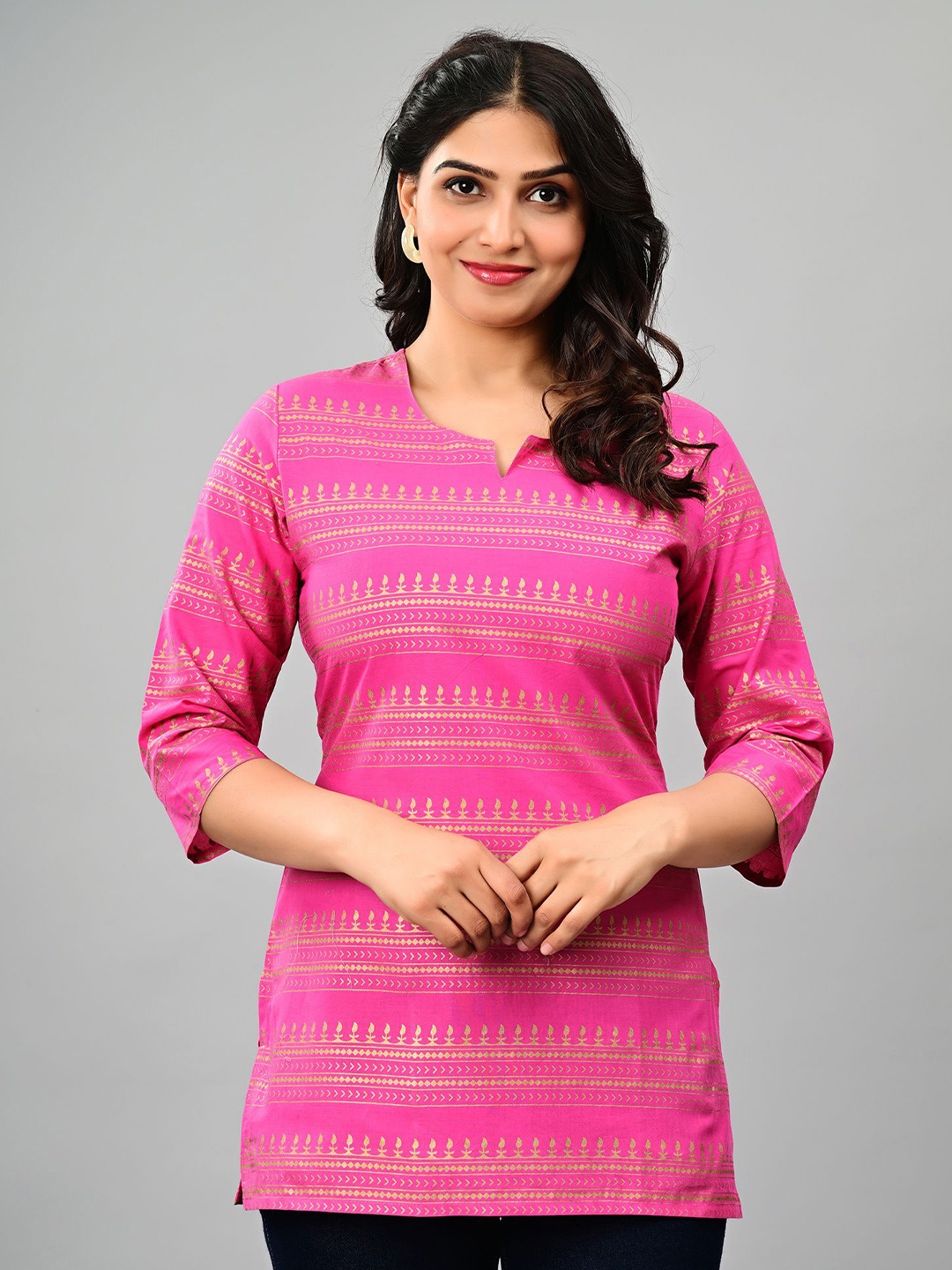 

KALINI Women Ethnic Motifs Printed V-Neck Pure Cotton Kurti, Pink