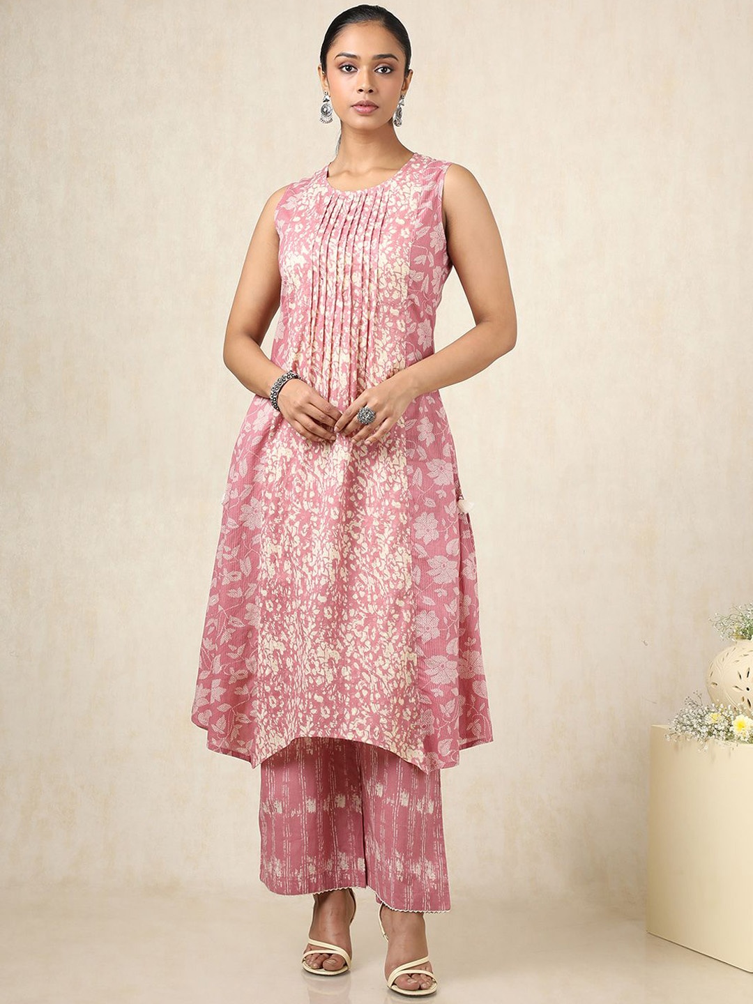 

Soch Floral Printed Sleeveless Pin Tucks Cotton A-Line Kurta With Palazzos, Pink