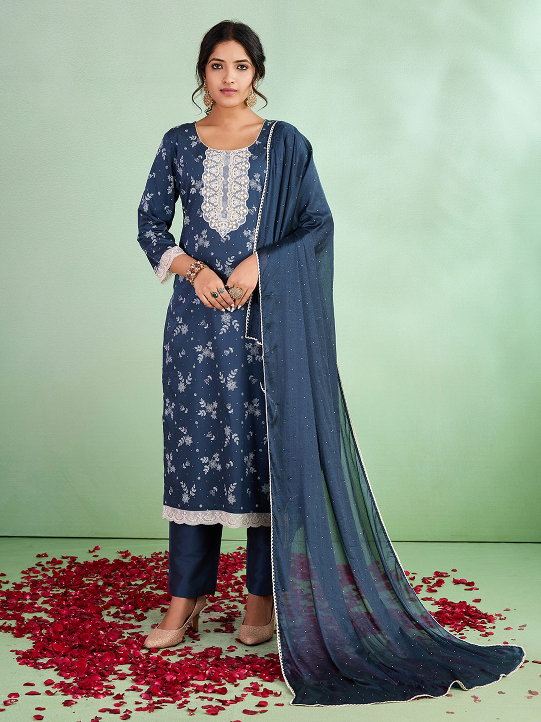 

SUAAC Floral Printed Thread Work Straight Kurta With Trousers & Dupatta, Navy blue