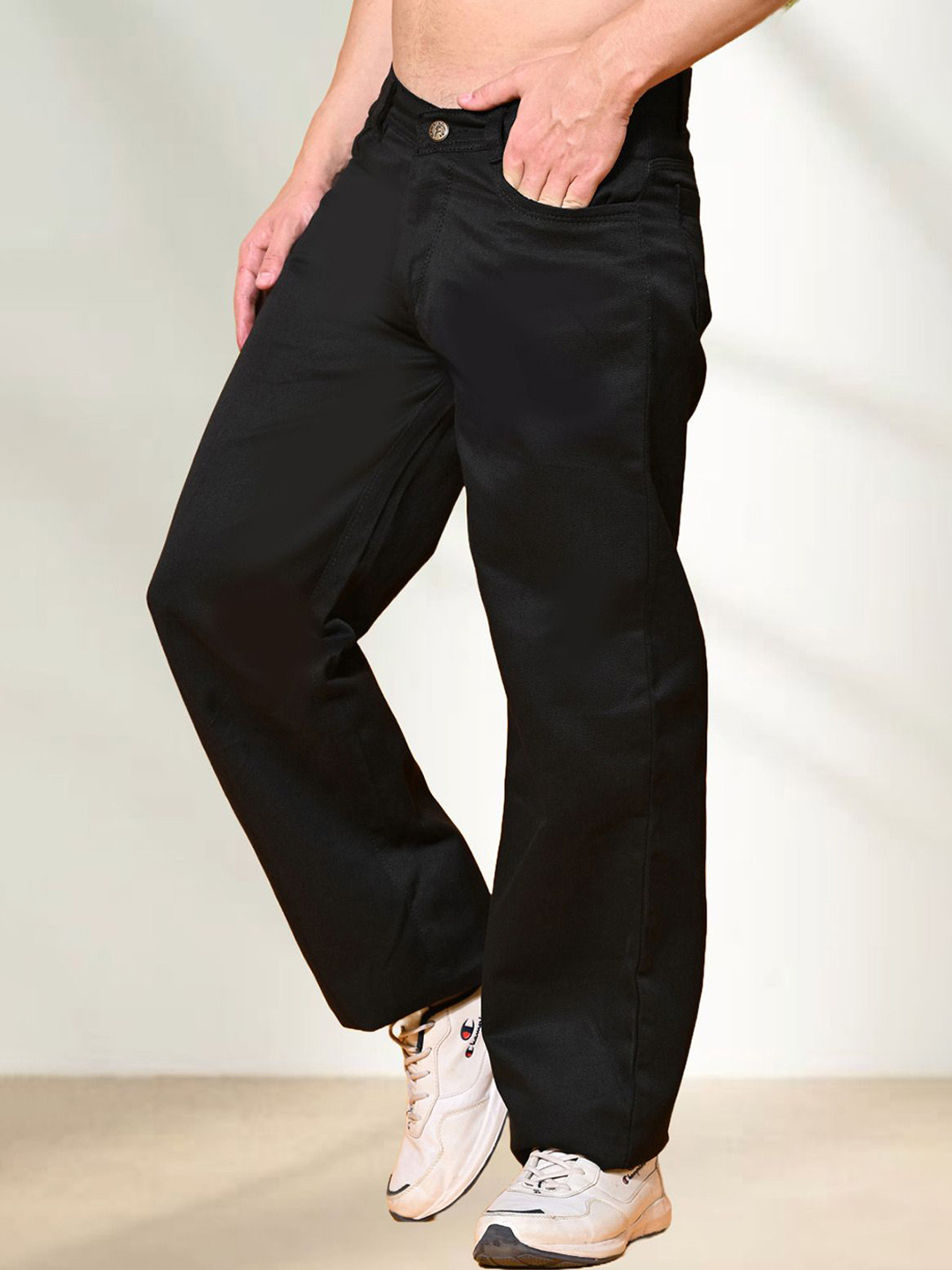 

LINARIA Men Classic Relaxed Fit Stretchable Mid-Rise Jeans, Black