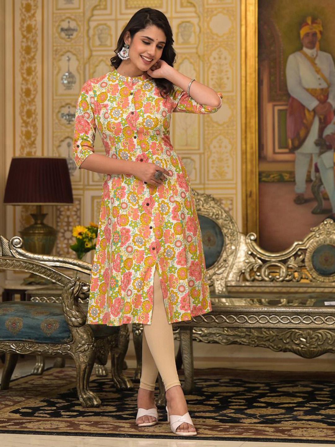 

Pahiya Floral Printed Mandarin Collar Pure Cotton A-Line Kurtas, Orange