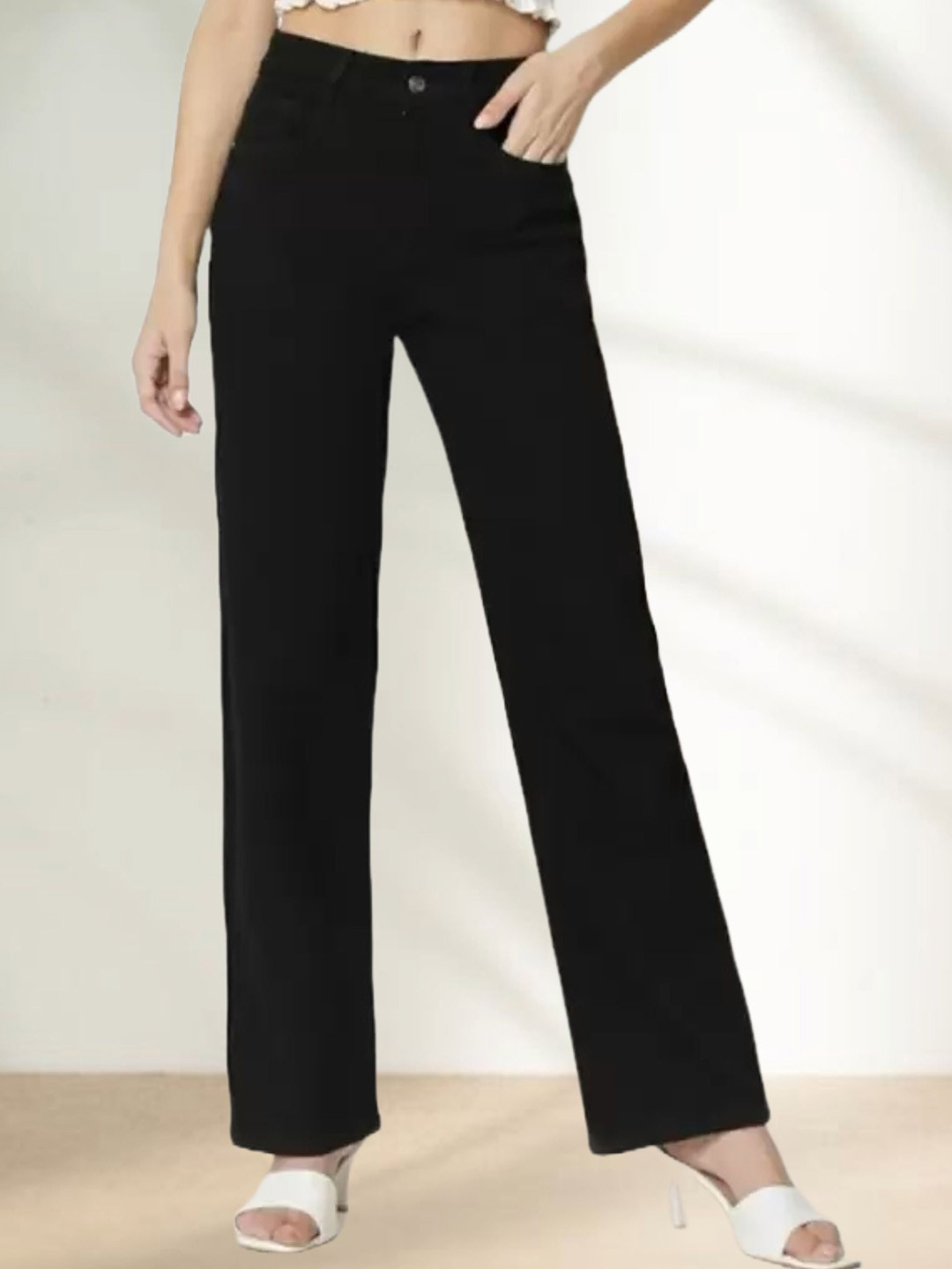 

LINARIA Women Classic Cotton Relaxed Fit Jeans, Black