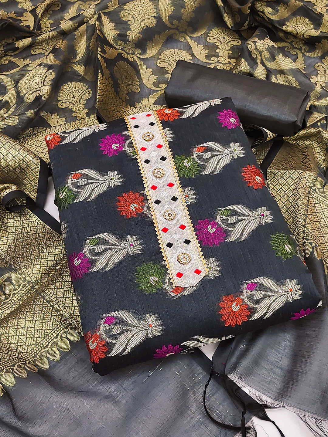 

HERE&NOW Floral Woven Design Banarasi Jacquard Unstitched Dress Material, Grey