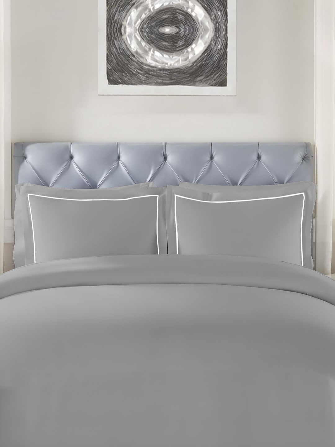 

Enchant Home Elegance Silver-Toned 250 TC Pure Cotton King Bedsheet Set 2.74 x 2.74 m