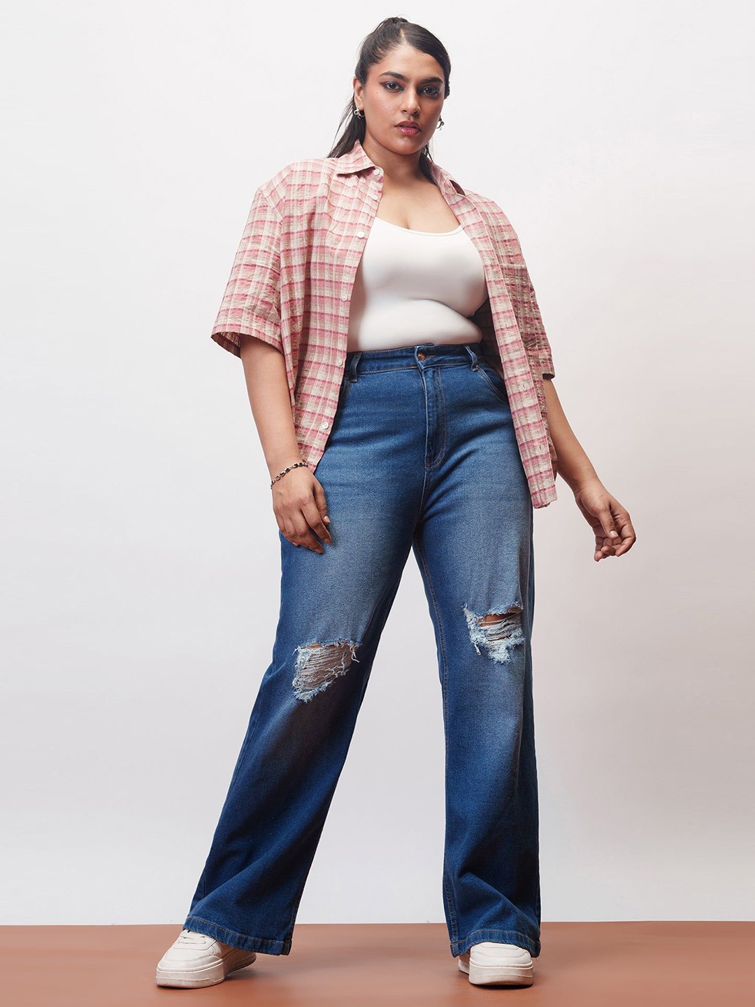 

FREAKINS Women Wide Leg High-Rise Low Distress Light Fade Stretchable Jeans, Blue