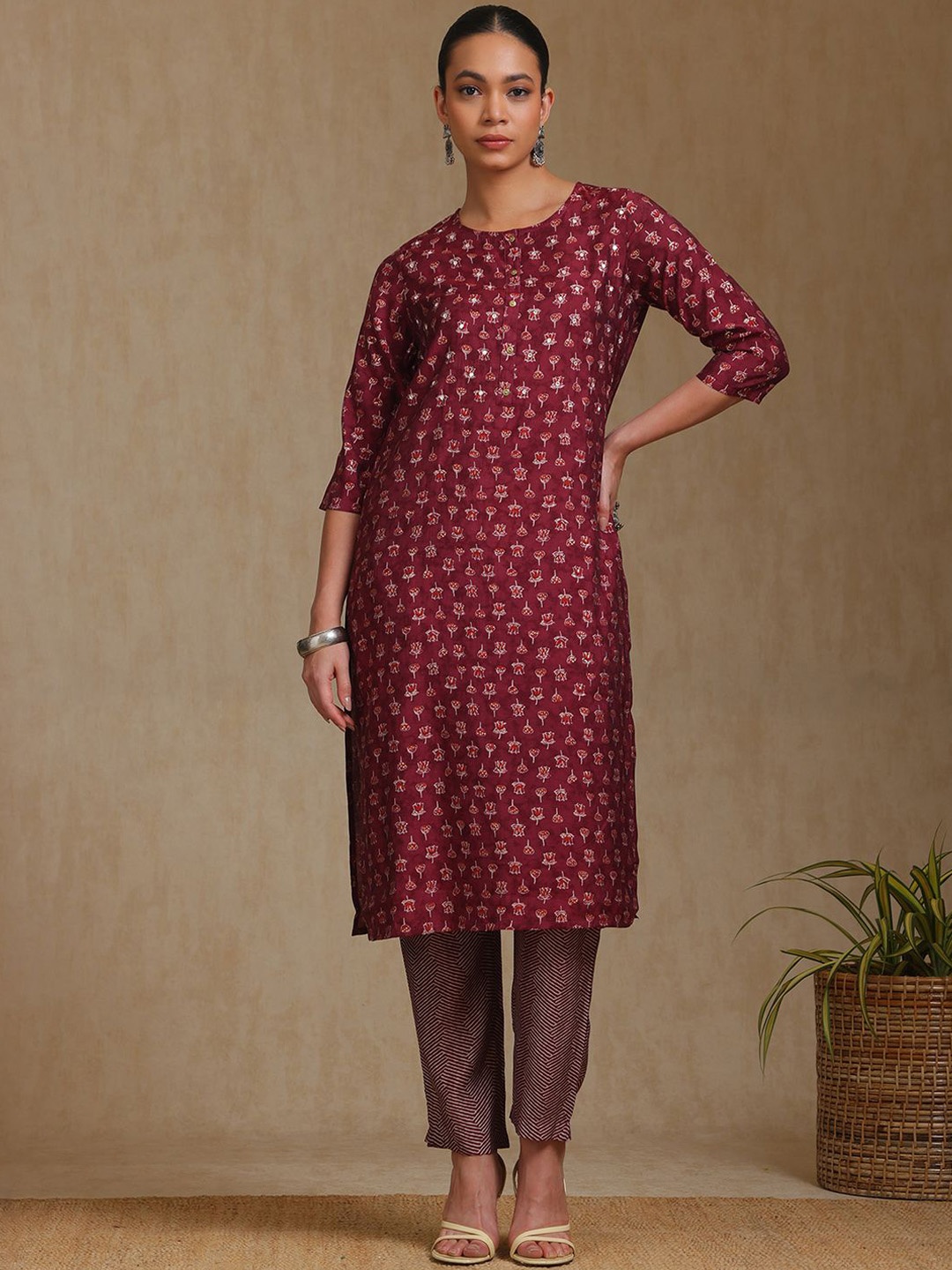 

Soch Floral Printed Straight Pure Cotton Kurta with Trousers, Purple