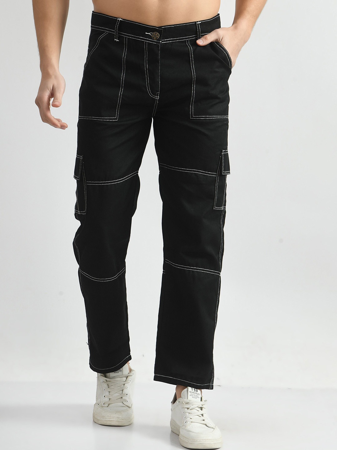 

LINARIA Men Classic Mid-Rise Cotton Jeans, Black
