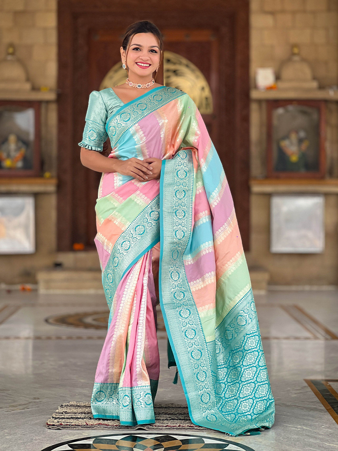 

VEECHIS Striped Woven Design Banarasi Saree, Blue