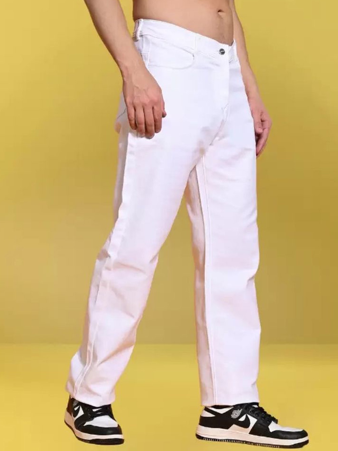 

LINARIA Men Classic Relaxed Fit Stretchable Jeans, White