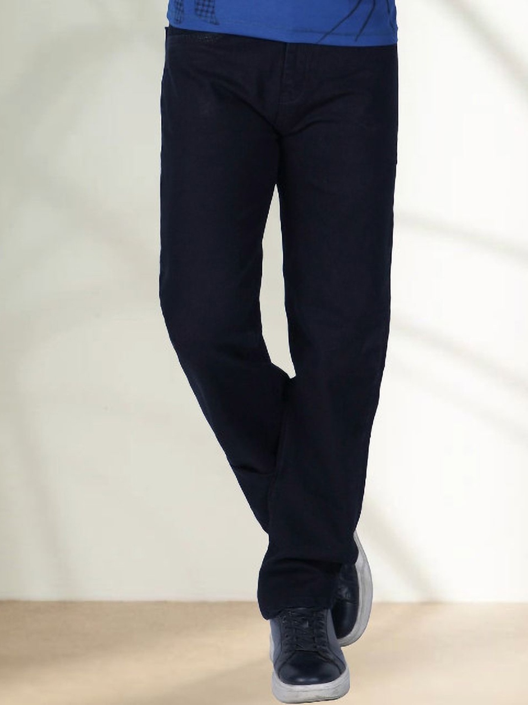 

LINARIA Men Classic Relaxed Fit Clean Look Cotton Jeans, Black