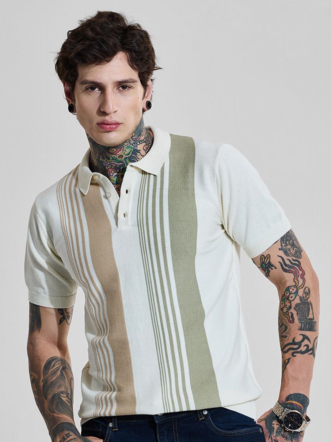 

Snitch Men Striped Polo Collar Slim Fit T-shirt, Off white