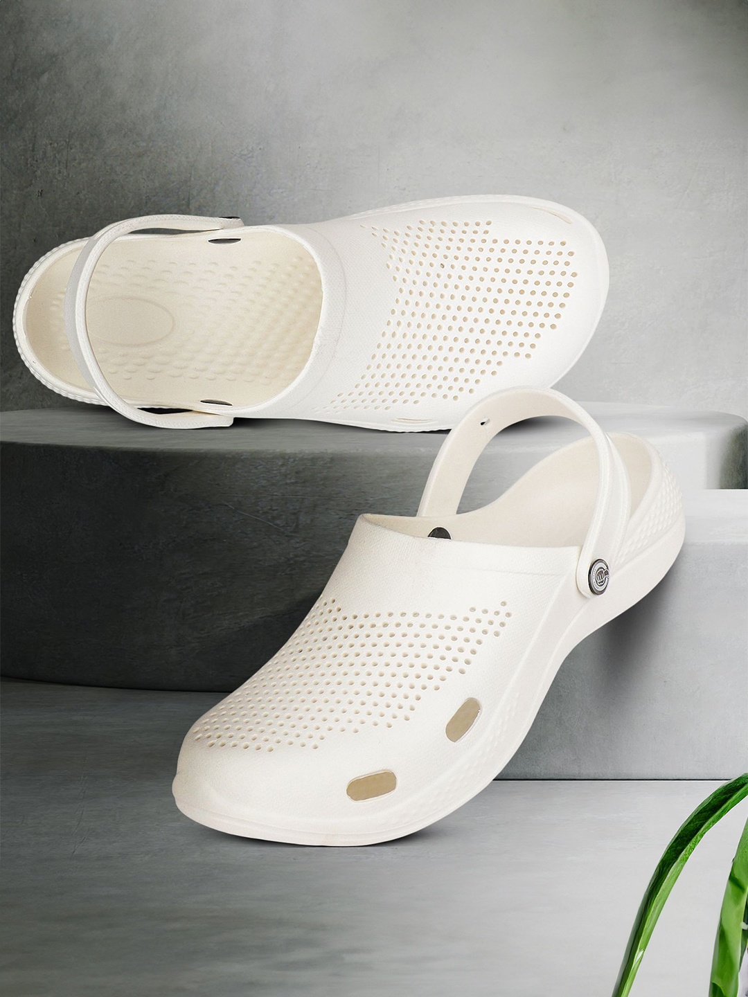 

DRACKFOOT Men Thong Flip-Flops, Cream