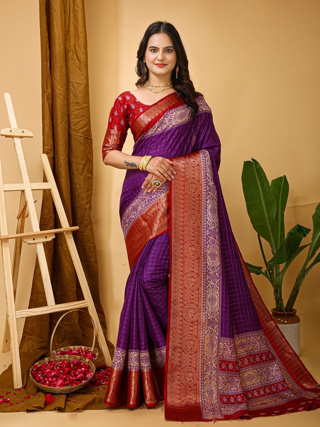 

KALINI Checked Zari Kanjeevaram Saree, Purple