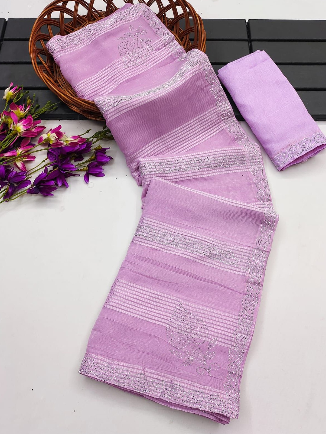 

KEERAT FASHION Striped Embellished Beads and Stones Saree, Purple