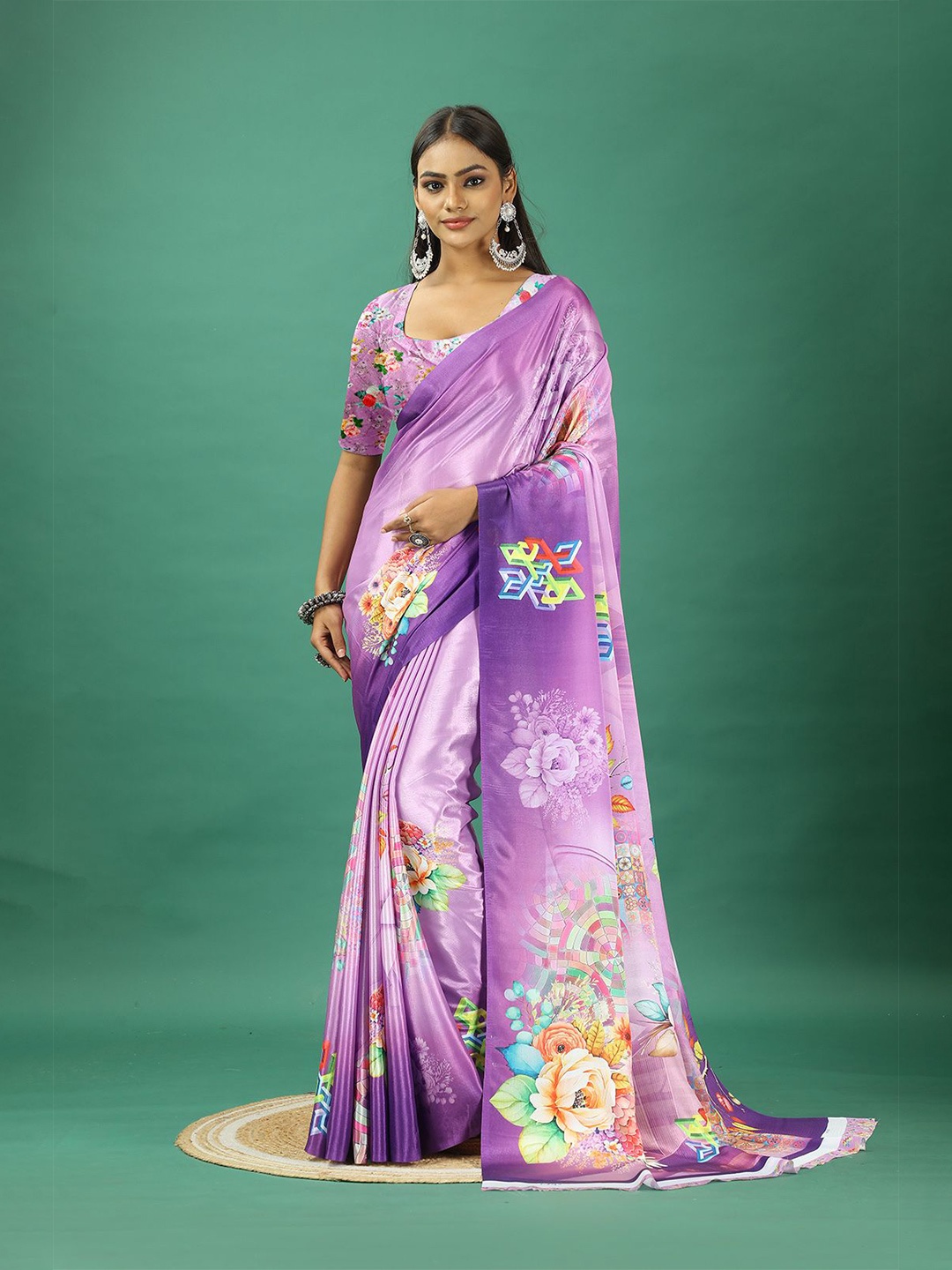 

VIRENDRA TEXTILES Floral Pure Crepe Saree, Purple