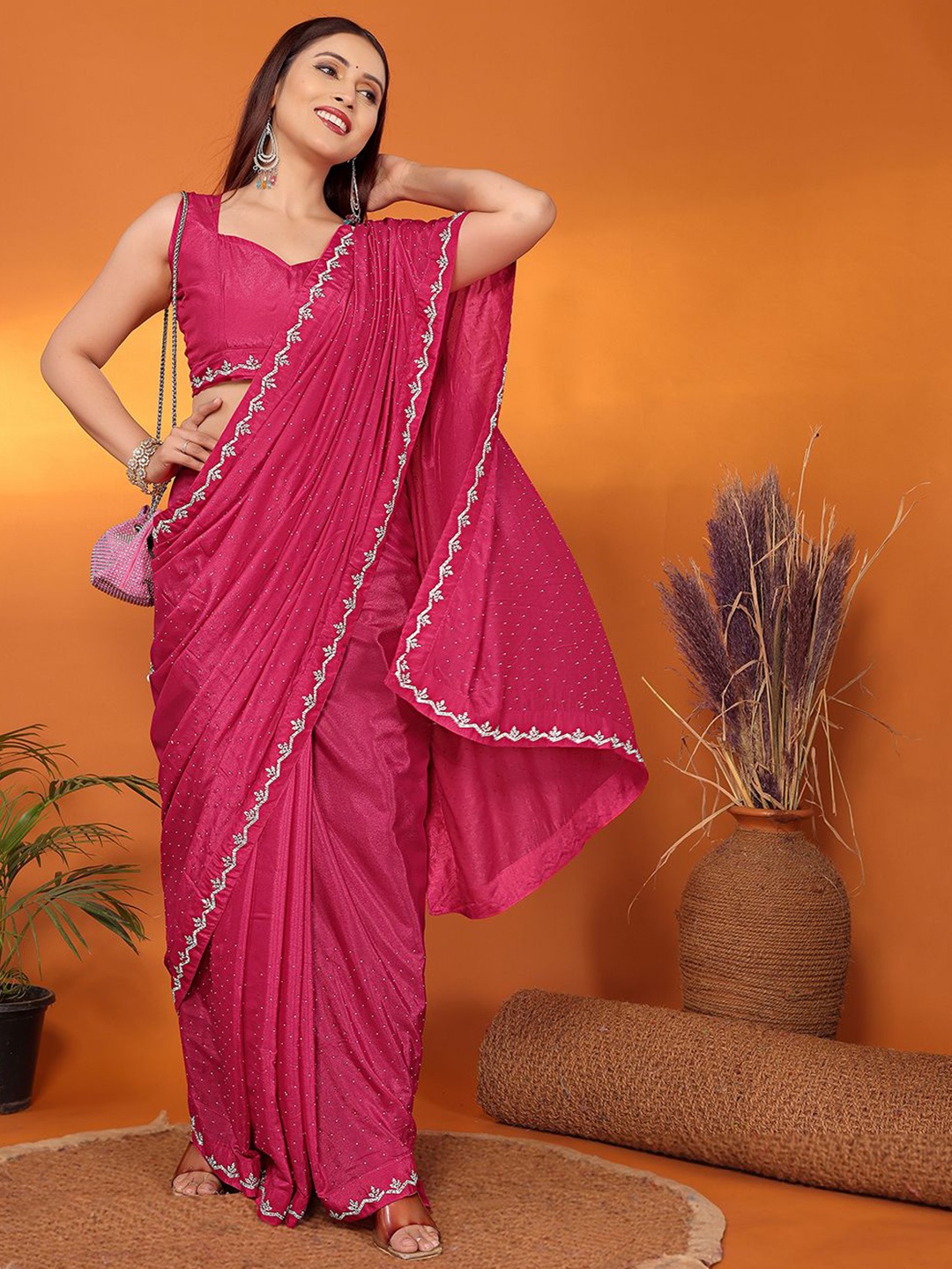 

FABMORA Embellished Beads and Stones Saree, Pink