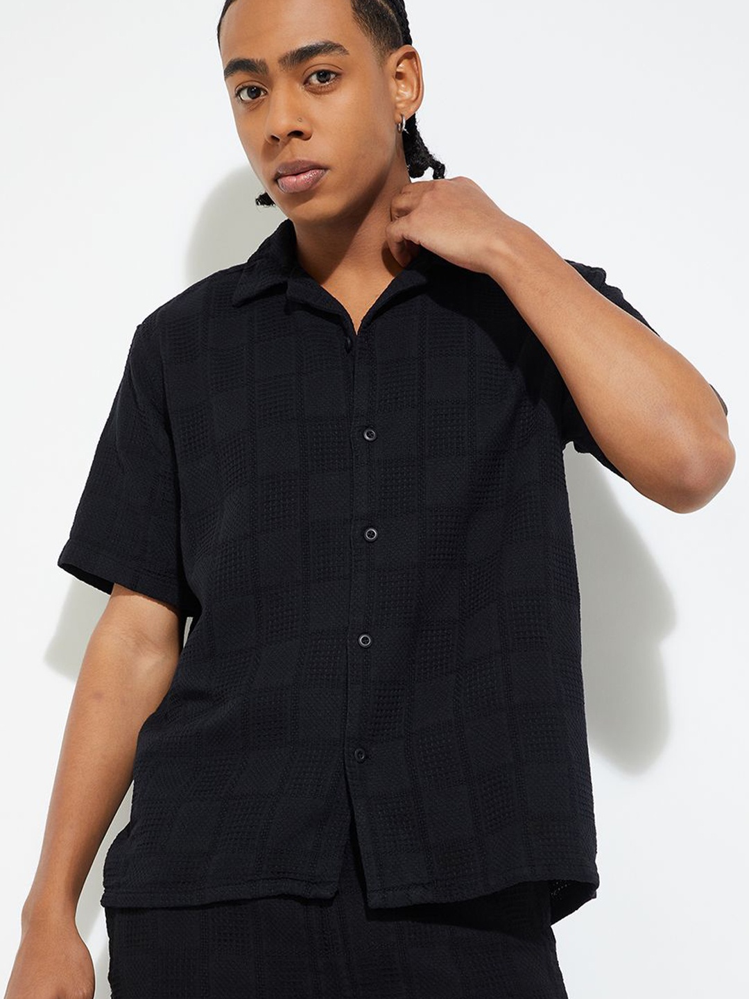 

max Men Cuban Collar Textured Cotton Casual Shirt, Black