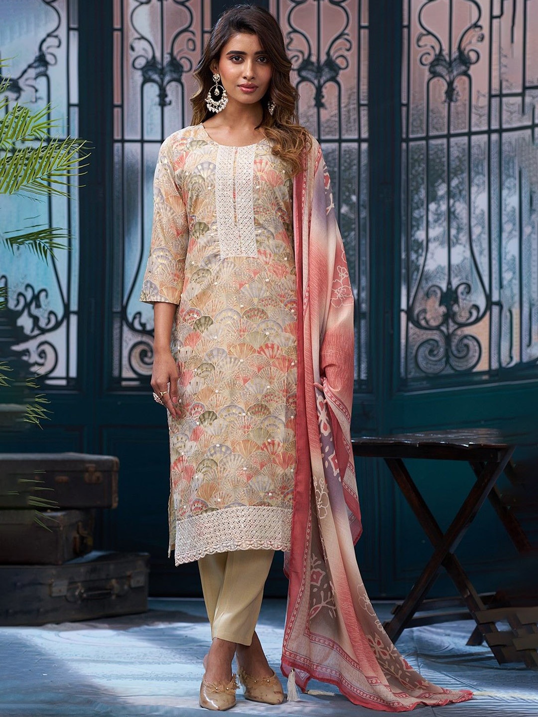 

Anouk Floral Printed Beads & Stones Straight Kurta With Trousers & Dupatta, Beige