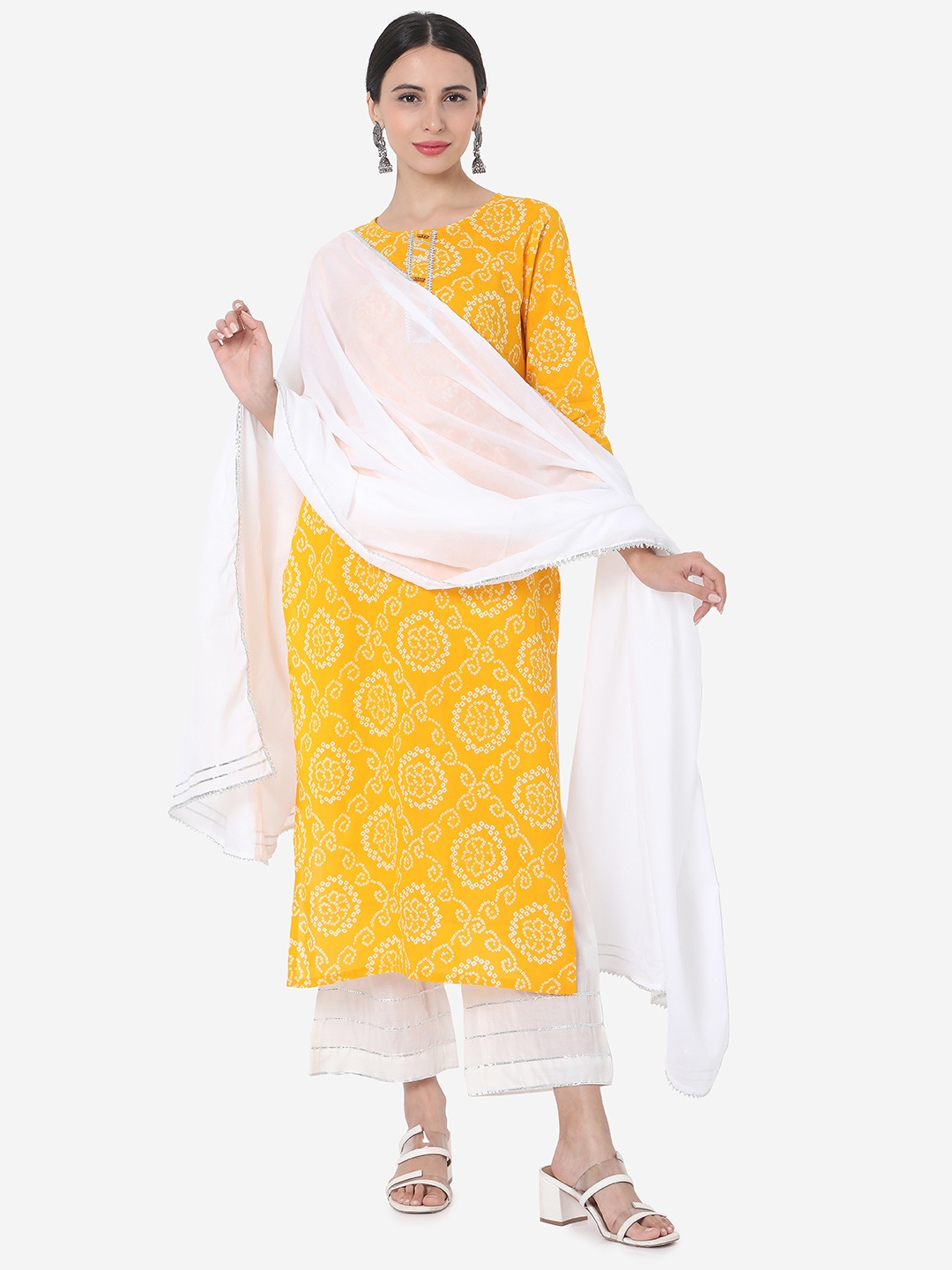 

Fourleaf Bandhani Printed Round Neck Pure Cotton Straight Kurta with Trousers & Dupatta, Yellow