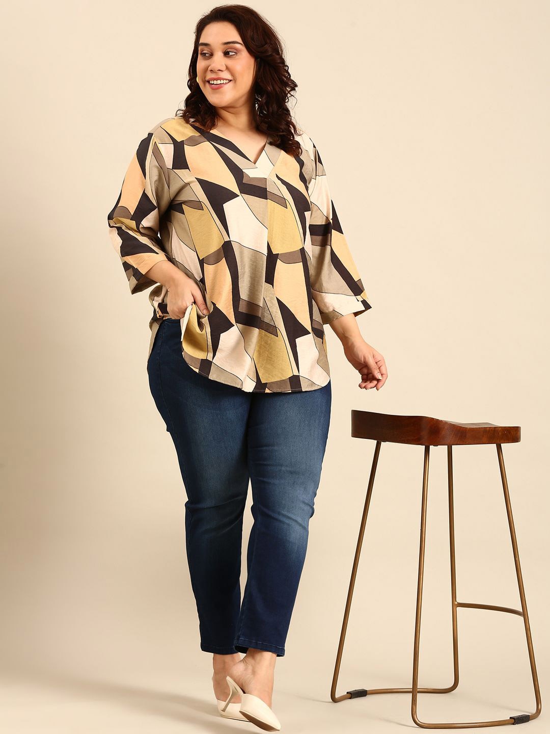 

The Pink Moon Women Olive Abstract Print Top