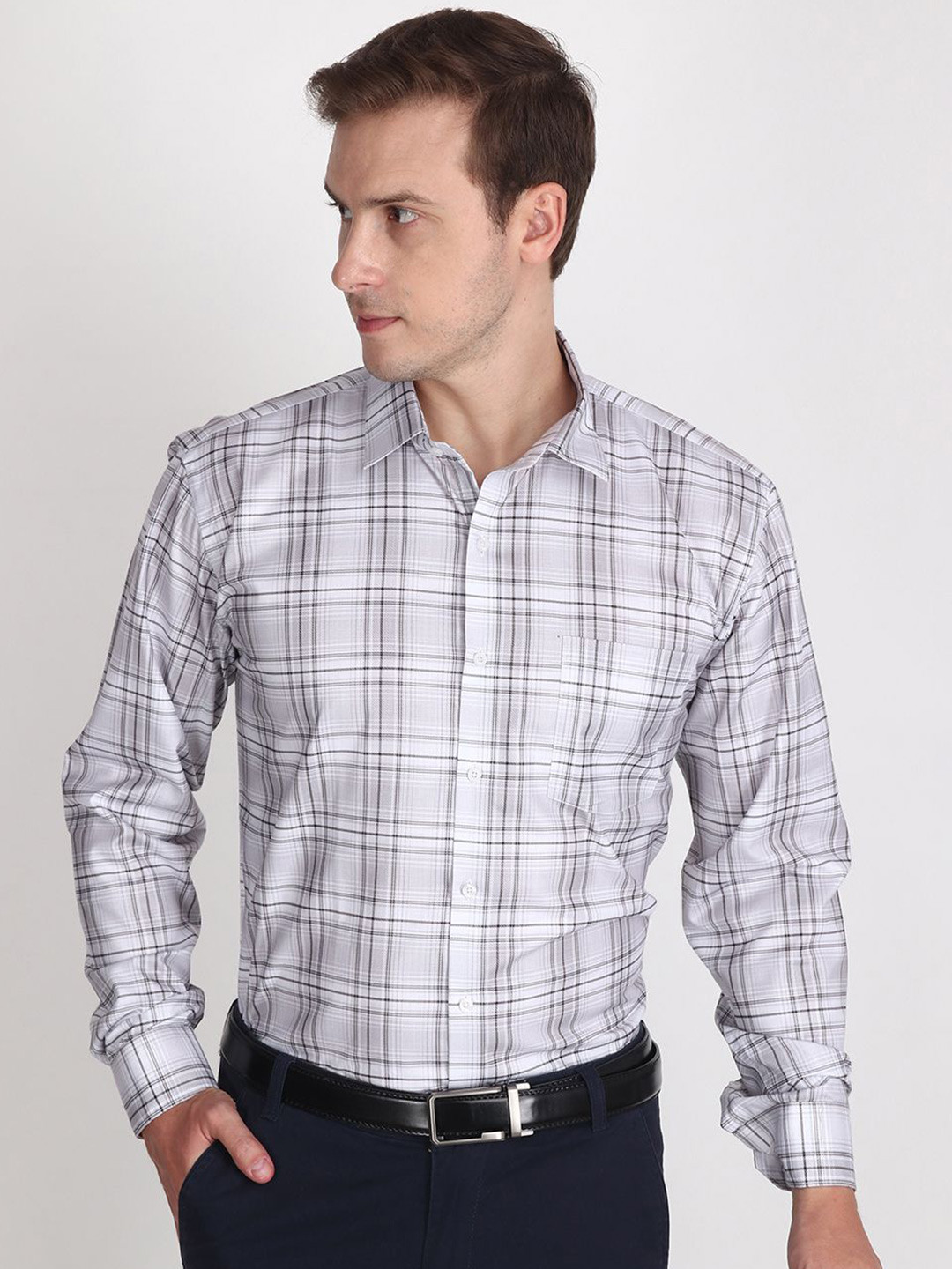 

APPEL TOUCH Men Comfort Regular Fit Spread Collar Tartan Checked Cotton Casual Shirt, White