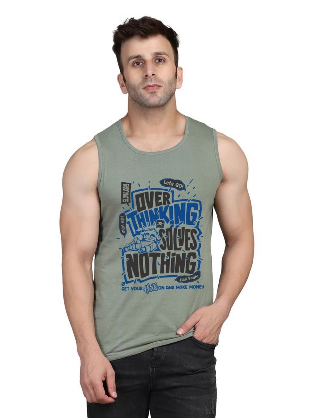 

SLOWLORIS Men Typography Printed Applique Slim Fit T-shirt, Green