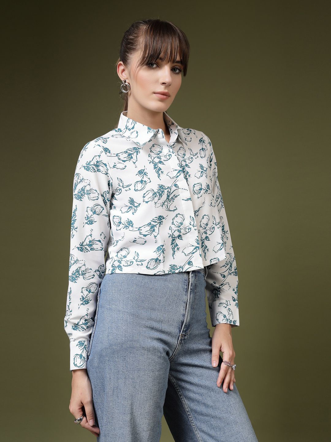 

DressBerry Women Relaxed Boxy Fit Spread Collar Floral Printed Casual Shirt, White