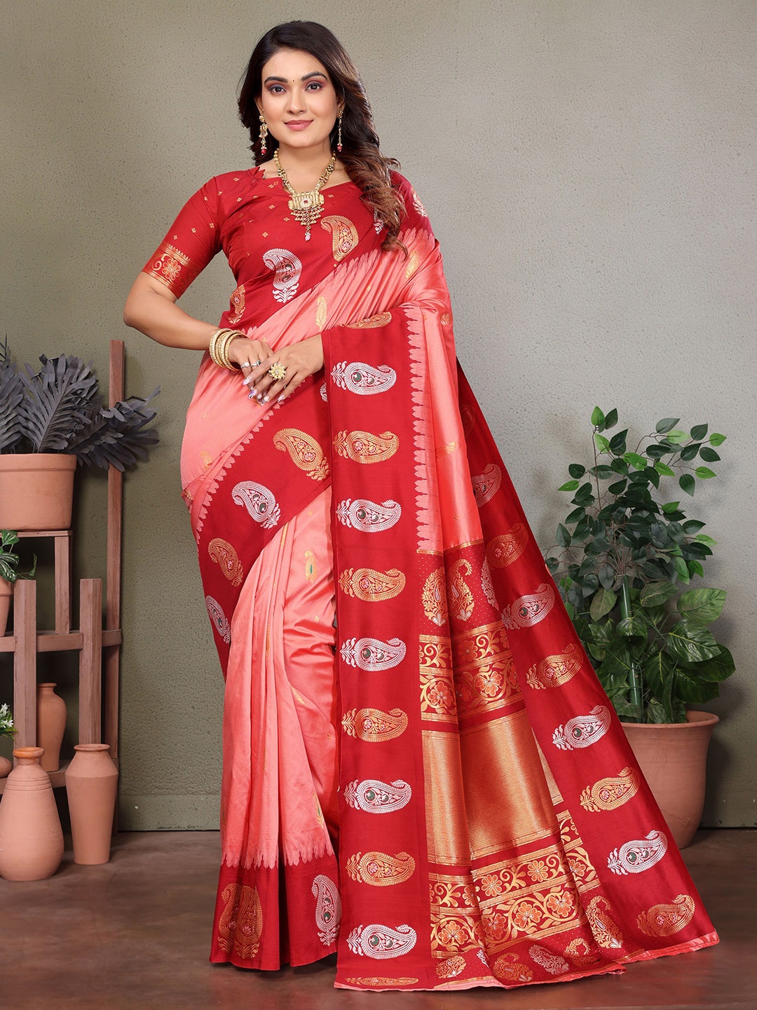 

VEECHIS Woven Design Zari Designer Banarasi Saree, Peach