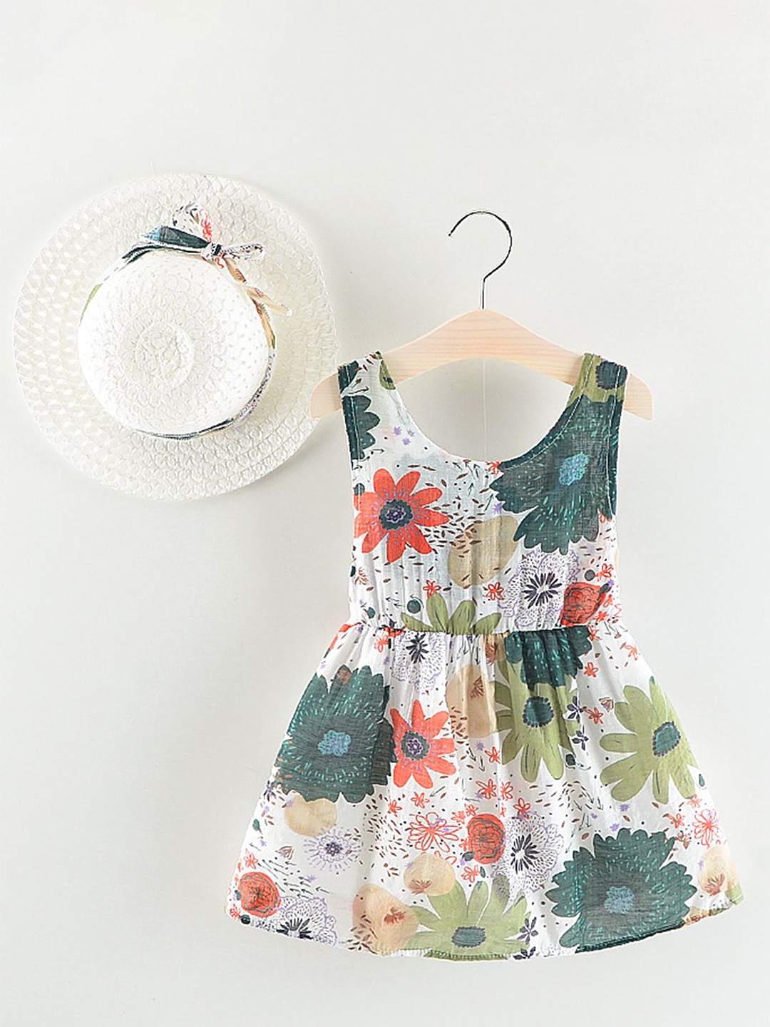 

LULU & SKY Girls Floral Print Fit & Flare Dress With Hat, White