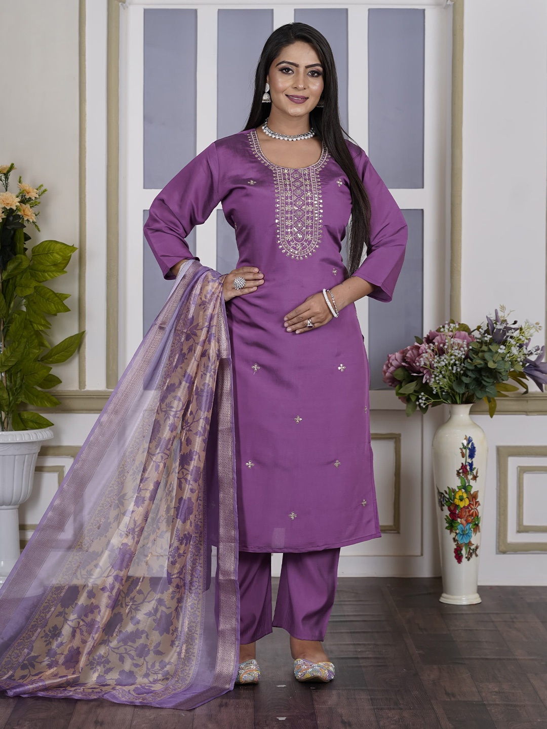 

Maheesha Floral Embroidered Sequinned Straight Kurta With Trousers & Dupatta, Lavender