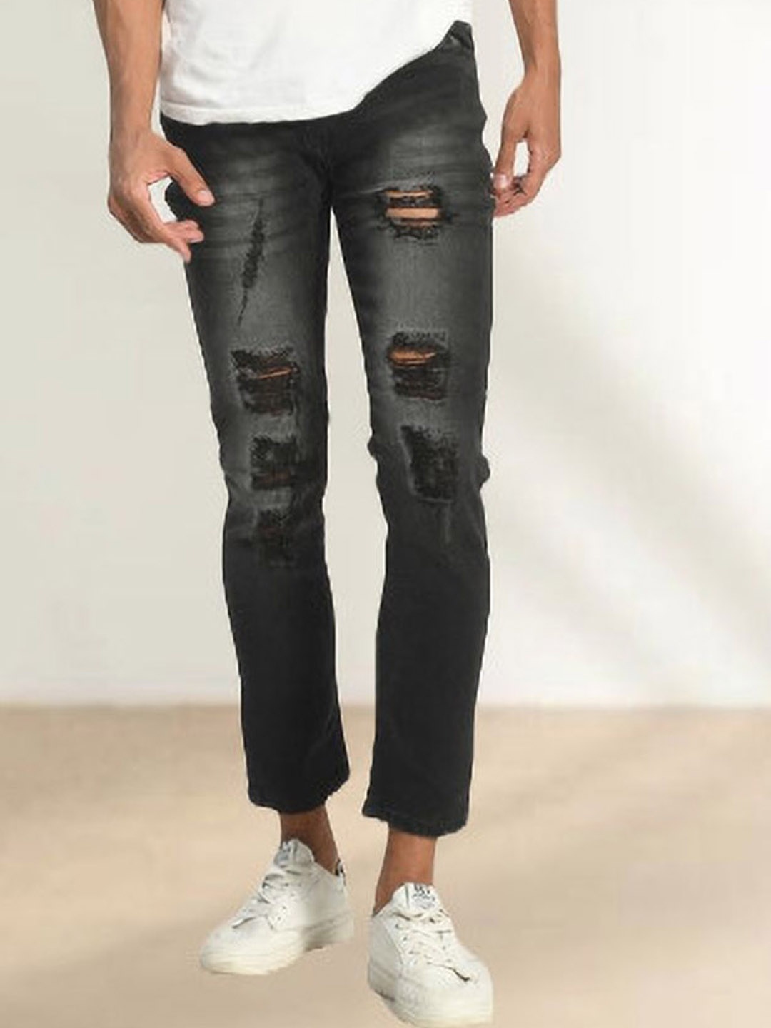 

LINARIA Men Classic Slim Fit Mildly Distressed Heavy Fade Cropped Jeans, Grey