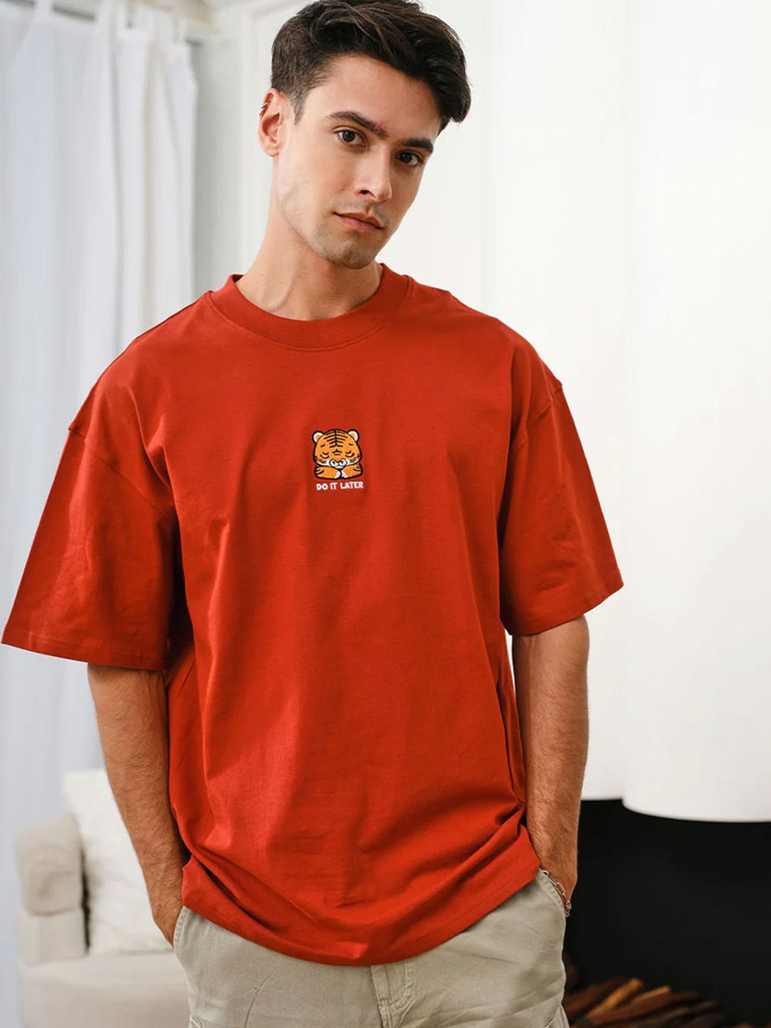 

Bonkers Corner Men Drop-Shoulder Sleeves T-shirt, Red