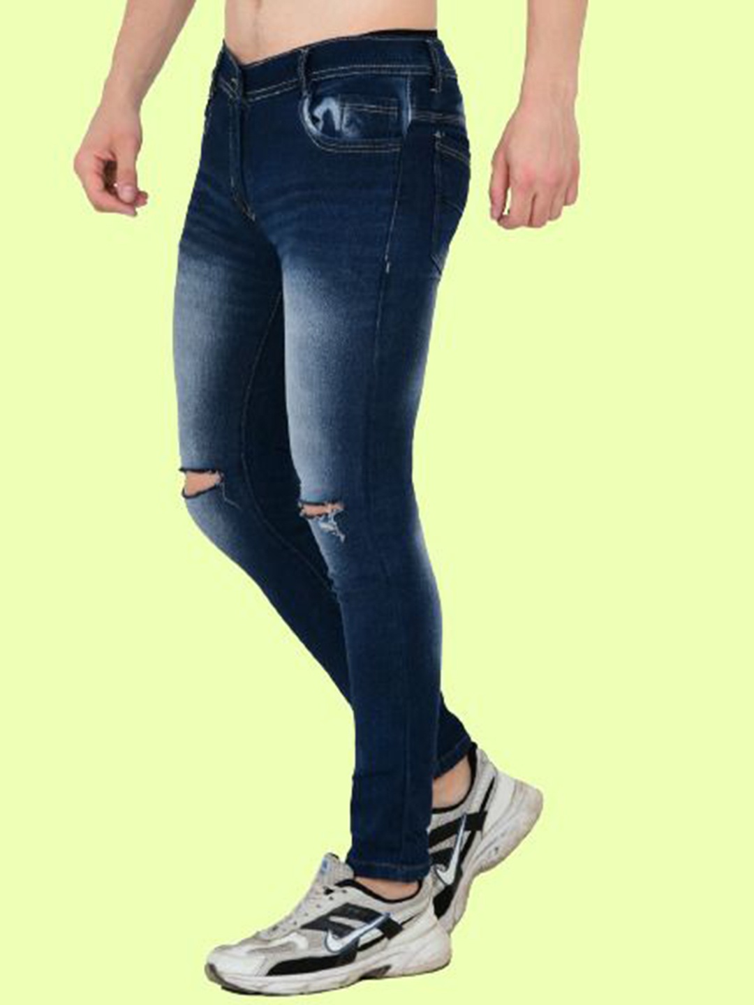 

LINARIA Men Classic Slim Fit Slash Knee Heavy Fade Jeans, Blue