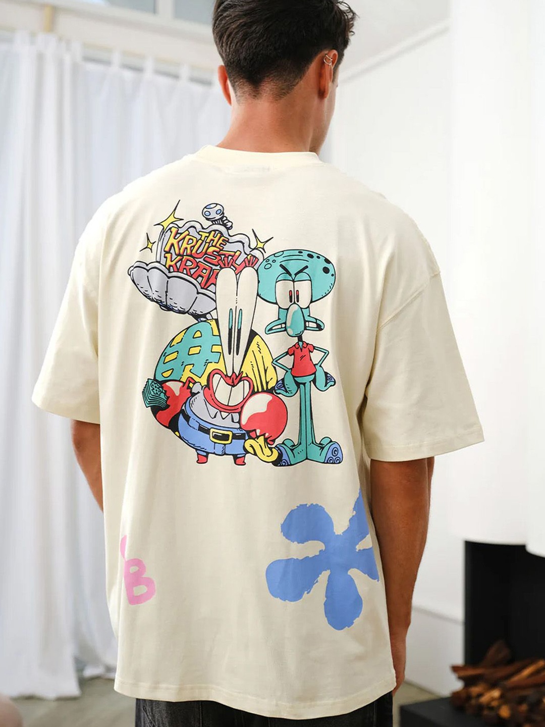 

Bonkers Corner Men Printed Drop-Shoulder Sleeves T-shirt, Off white