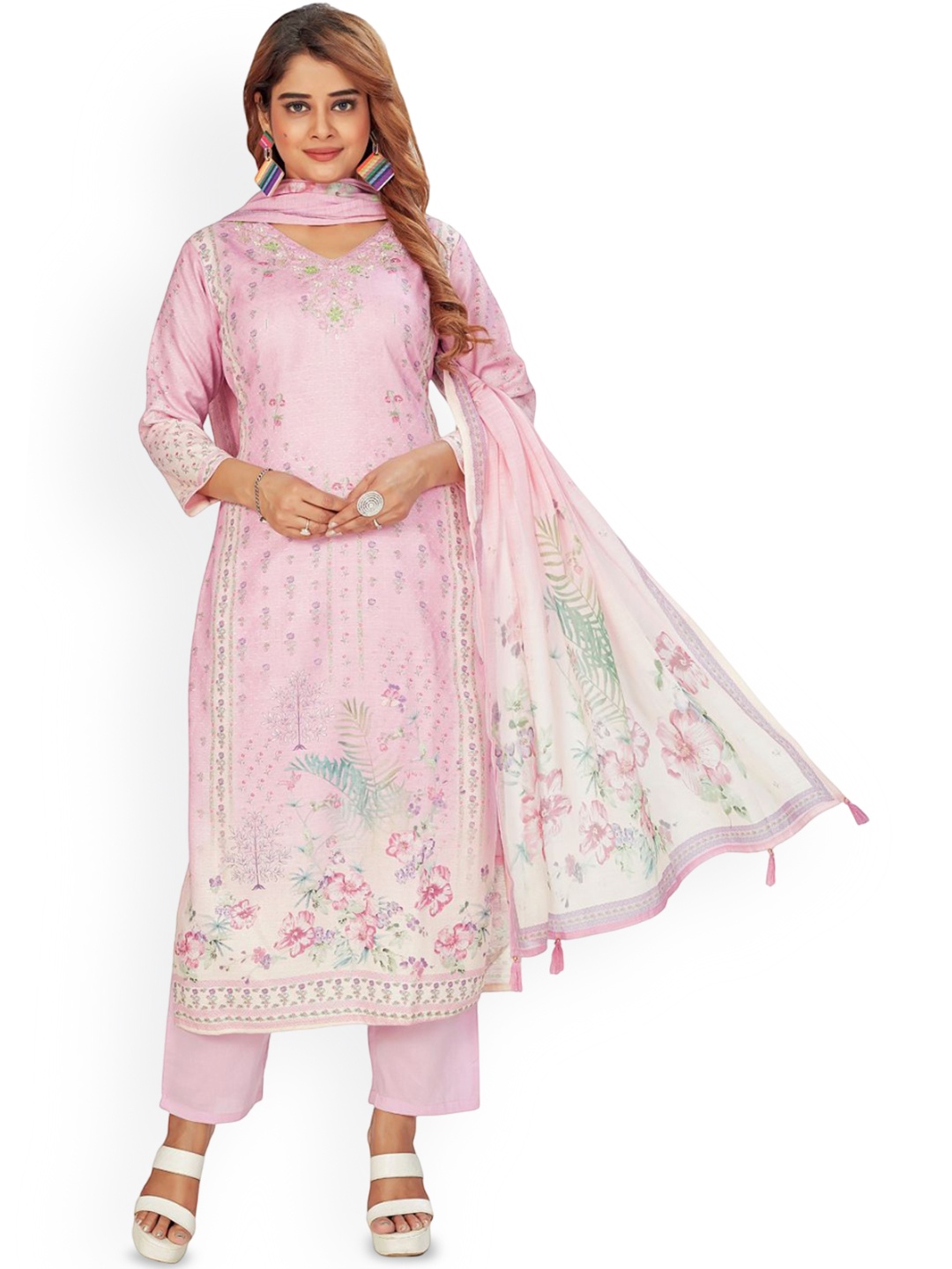 

Amchoor Floral Printed Beaded V-Neck Straight Kurta With Trousers & Dupatta, Pink