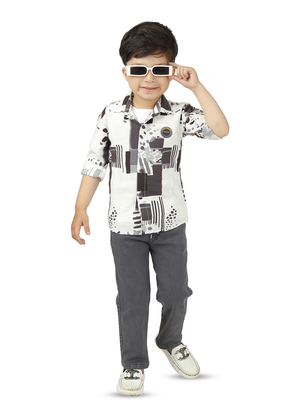 

DOTSON Boys Abstract Printed Round Neck T-shirt And Shirt With Trousers, Grey