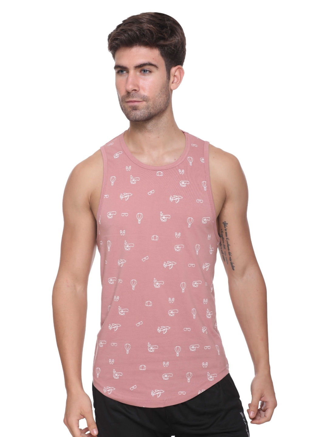 

Colors and Blends Men Printed T-shirt, Pink