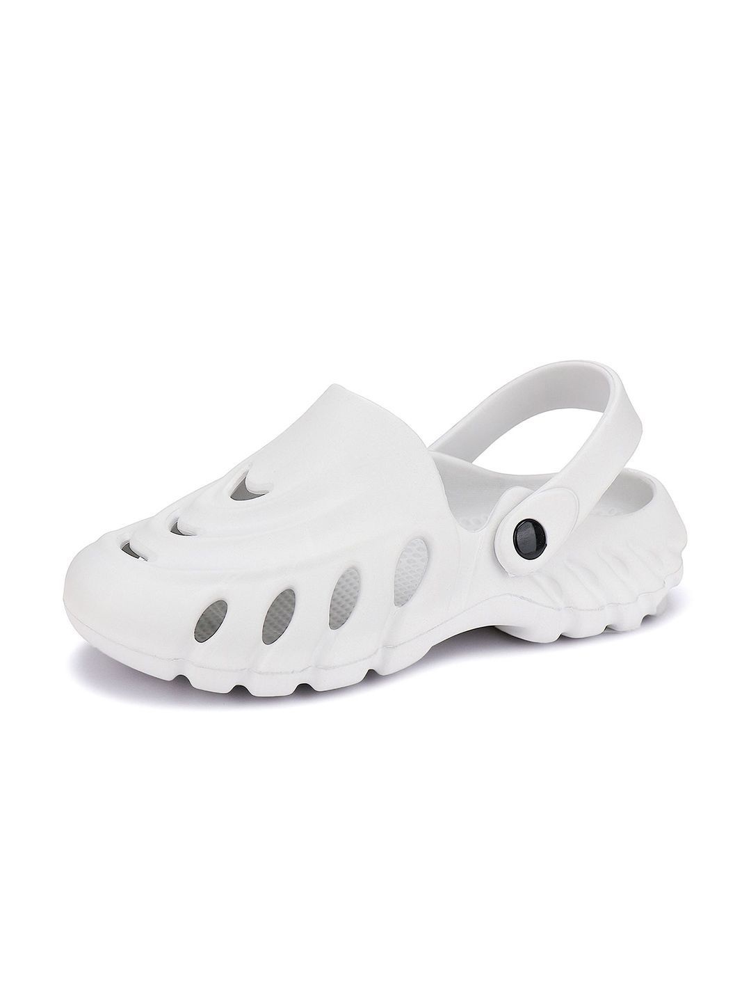 

DRACKFOOT Men Clogs, White