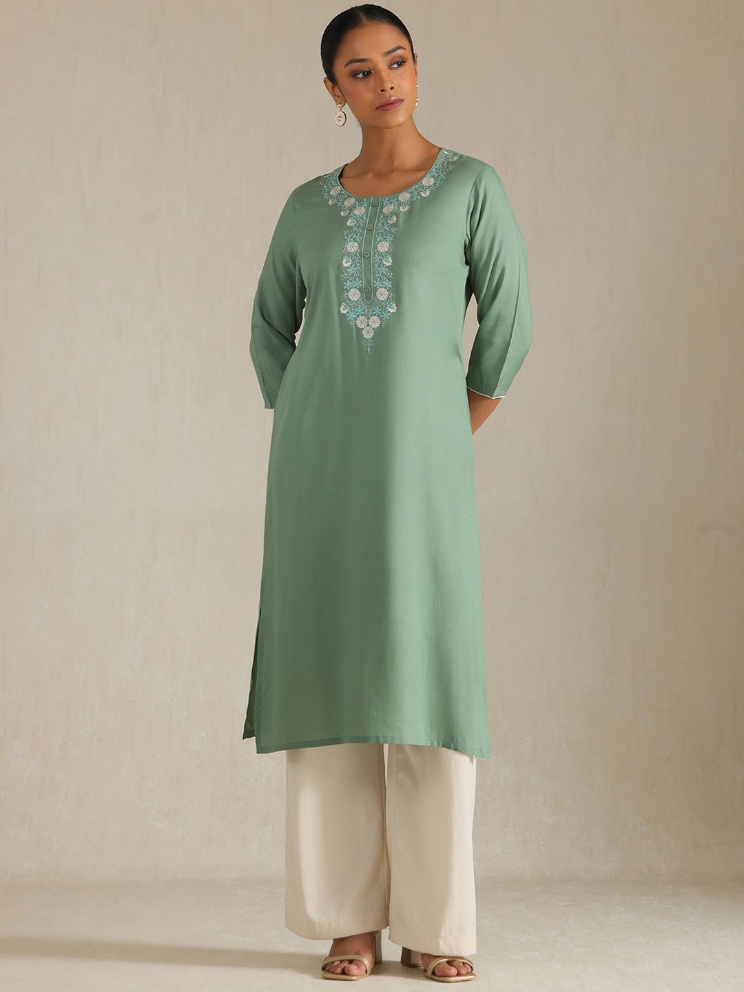 

Soch Floral Embroidered Thread Work Round Neck Straight Kurta, Green