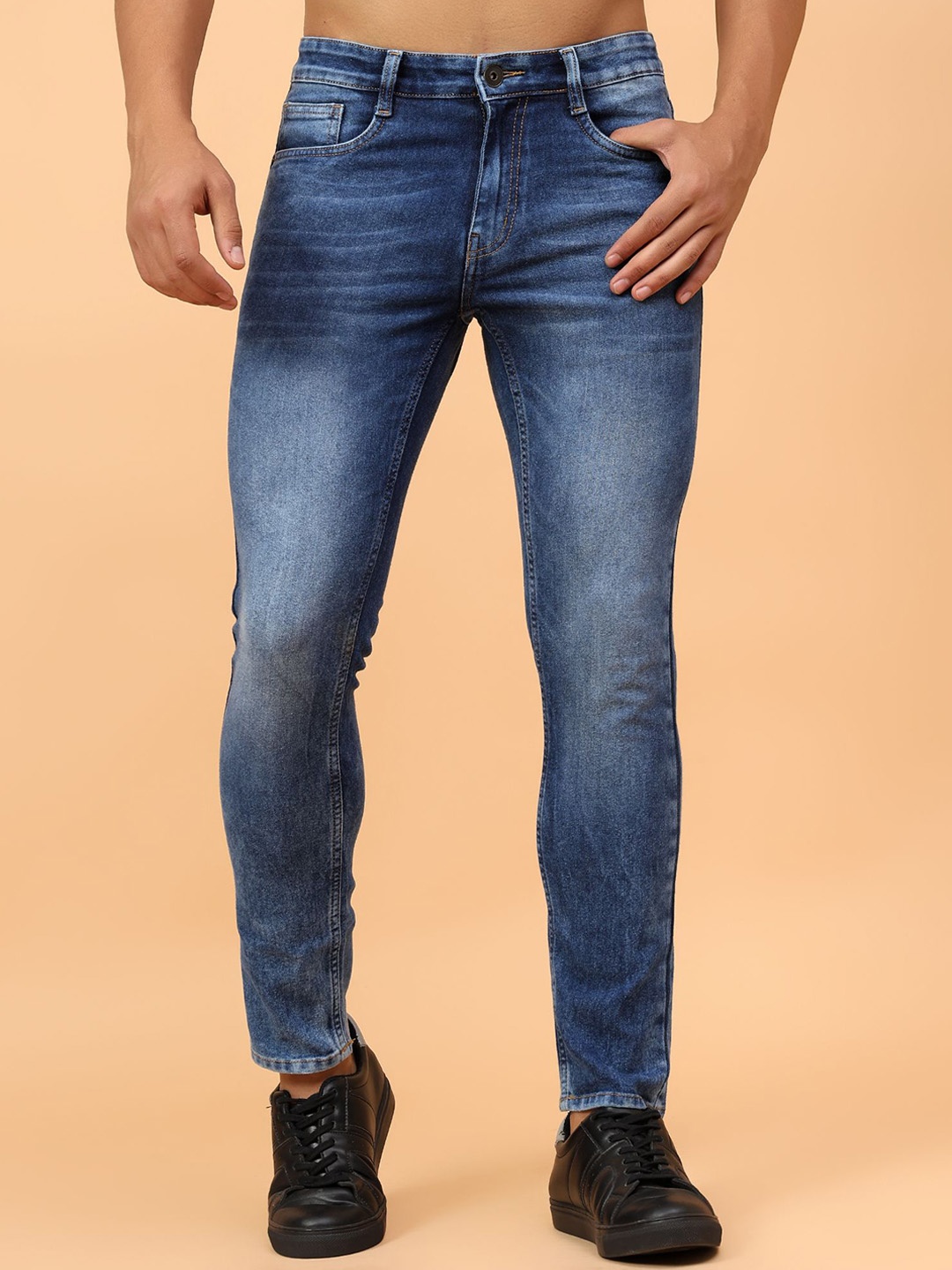 

Mast & Harbour Men Micheal Slim Fit Heavy Fade Stretchable Jeans, Blue