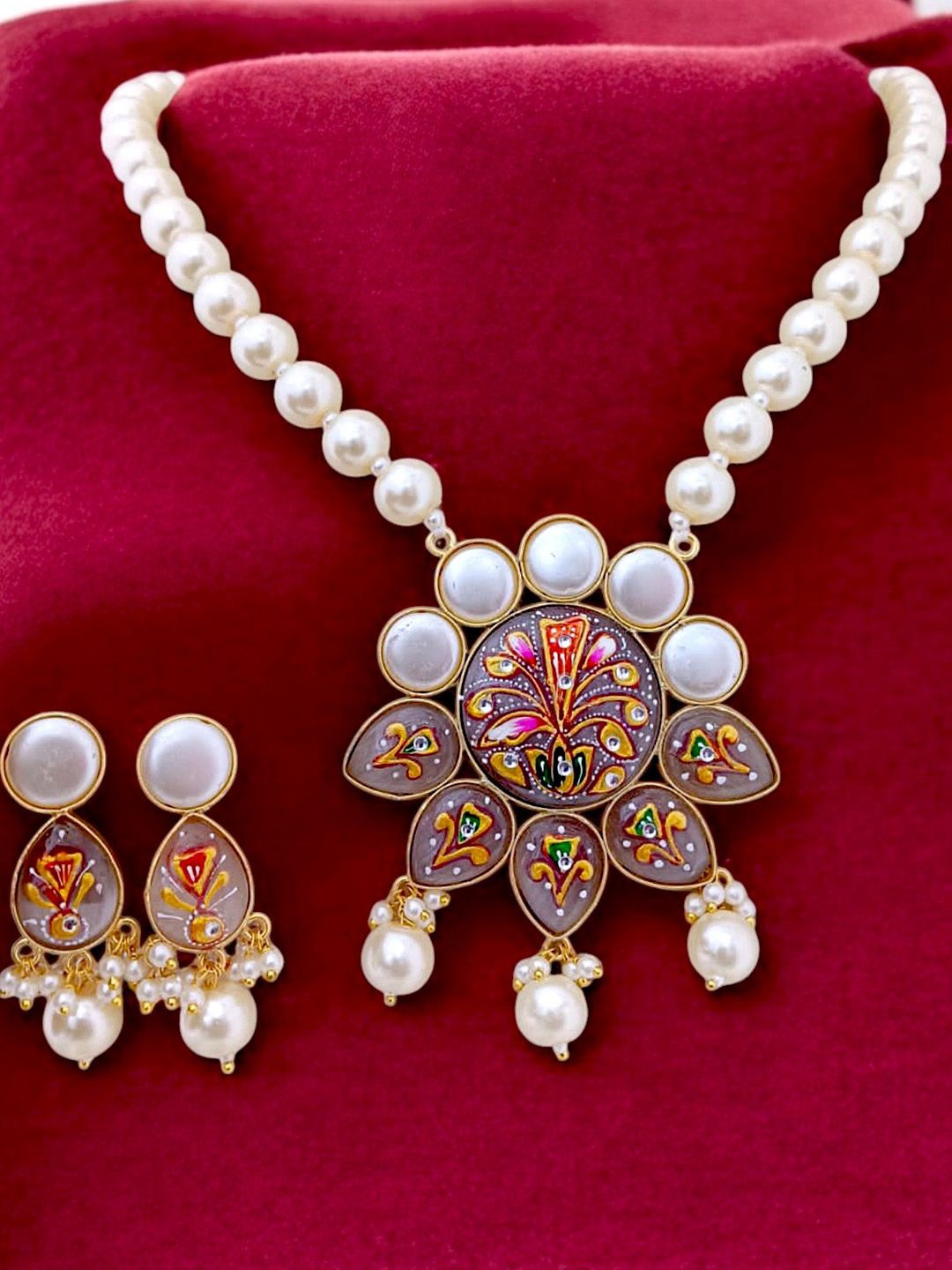 

TISHUL JEWELS Gold-Plated Necklace Set, Multi