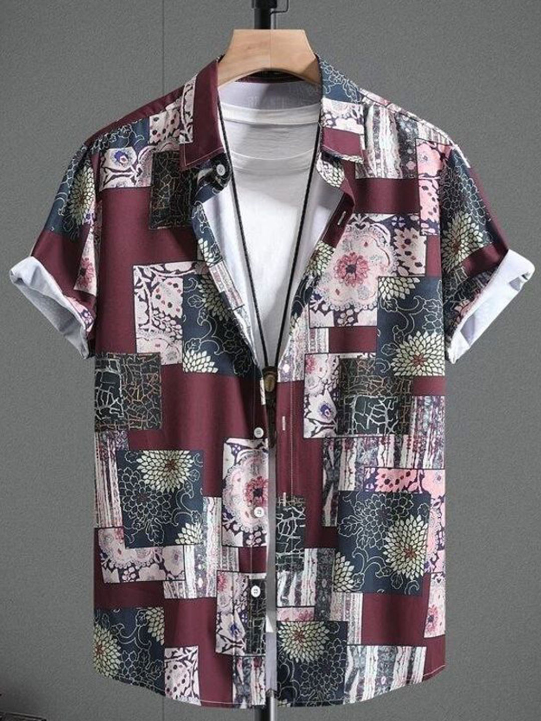 

Metronaut Men Regular Fit Spread Collar Floral Printed Elastane Casual Shirt, Maroon