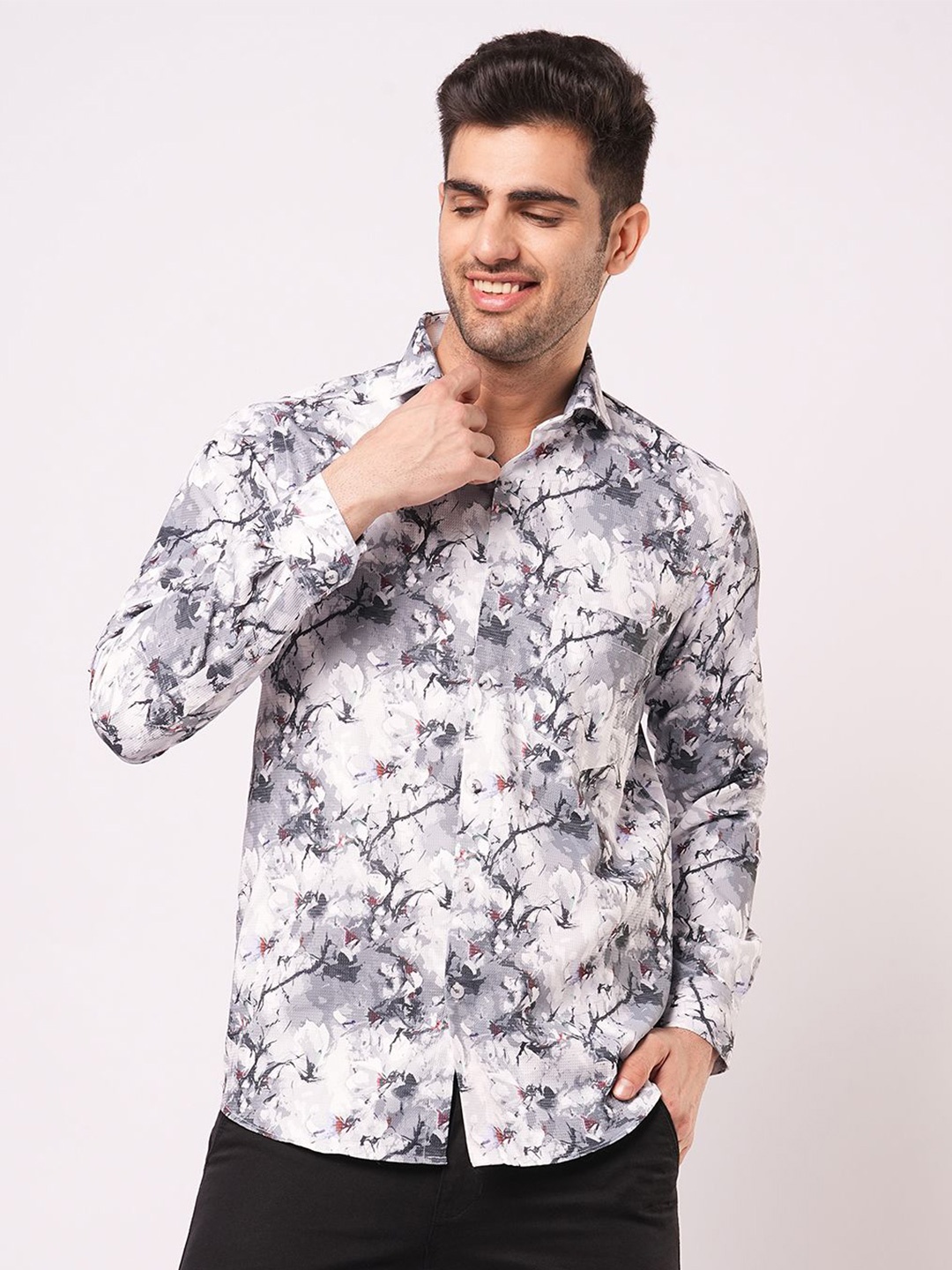 

John Philips Men Slim Fit Floral Opaque Printed Casual Shirt, Purple