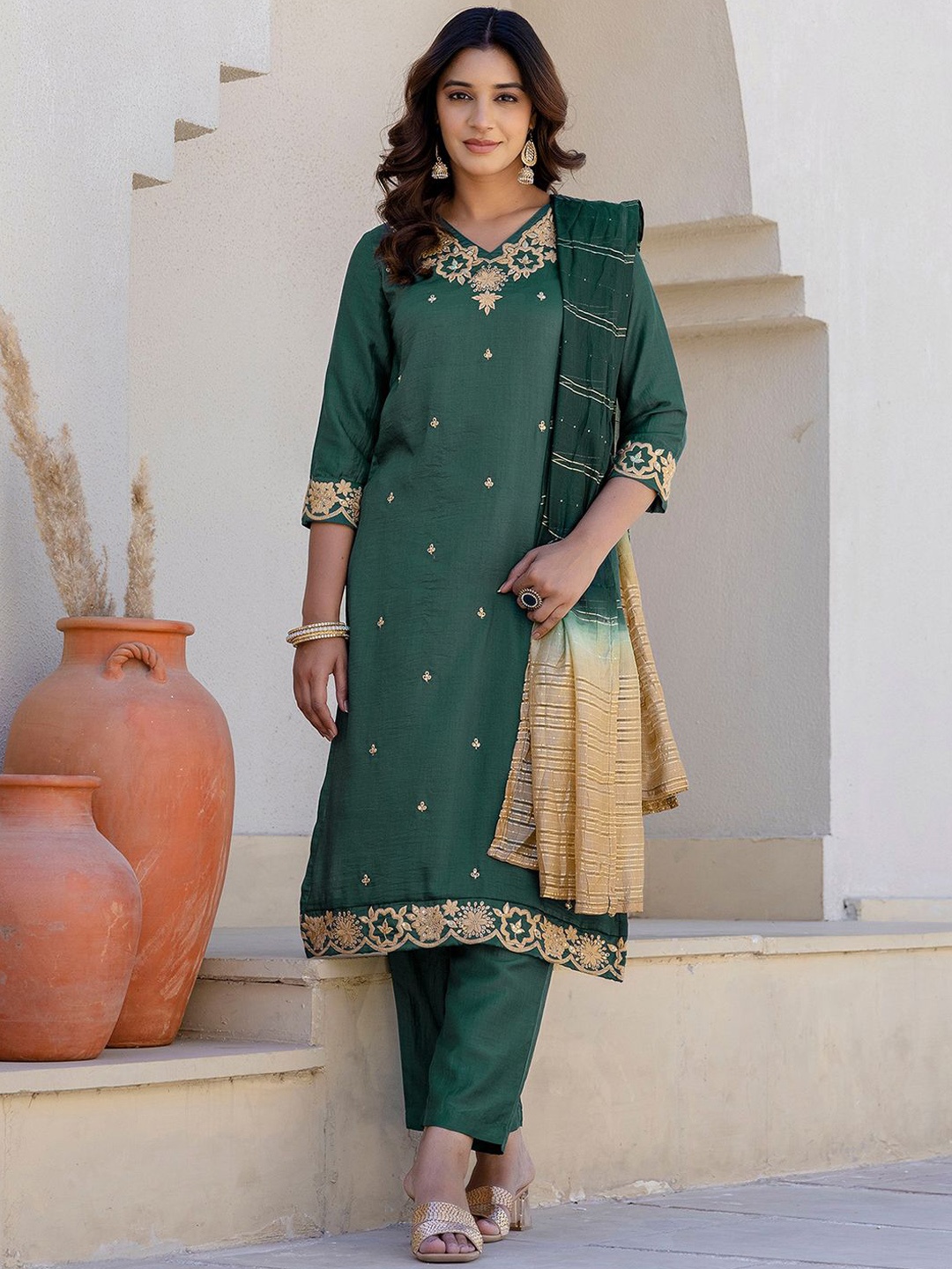 

KALINI Floral Embroidered V-Neck Sequinned Straight Chinon Kurta With Trousers & Dupatta, Green