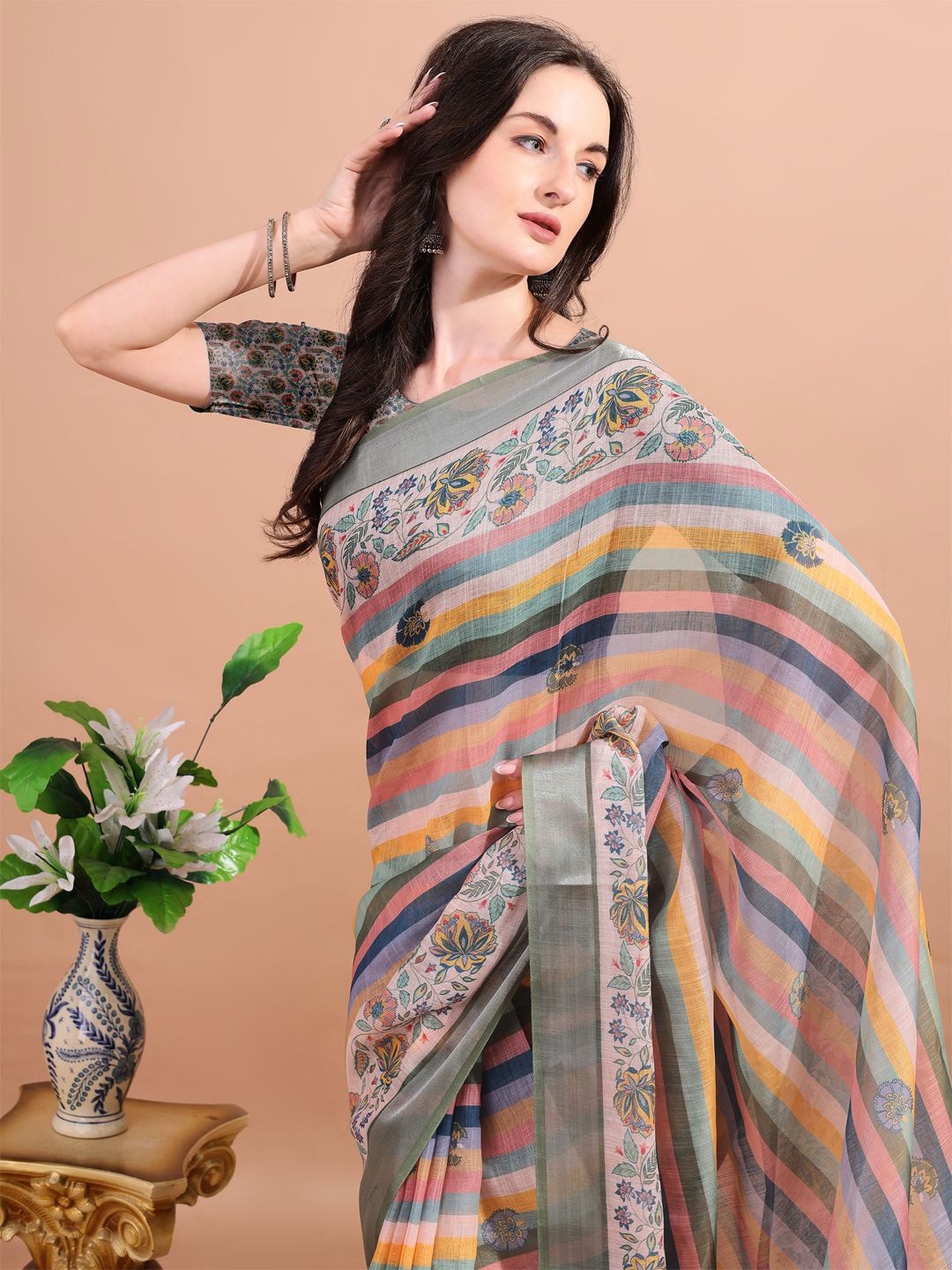 

BAPS Striped Zari Pure Linen Saree, Grey