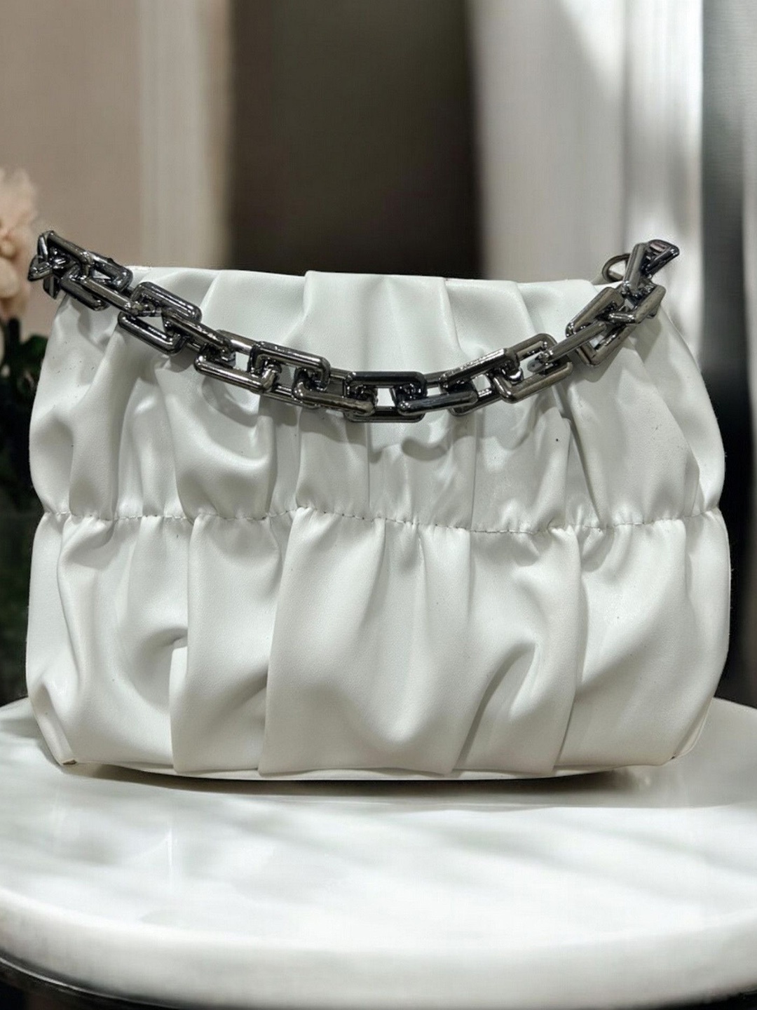

CLARIS JAMES PU Sling Bag, White