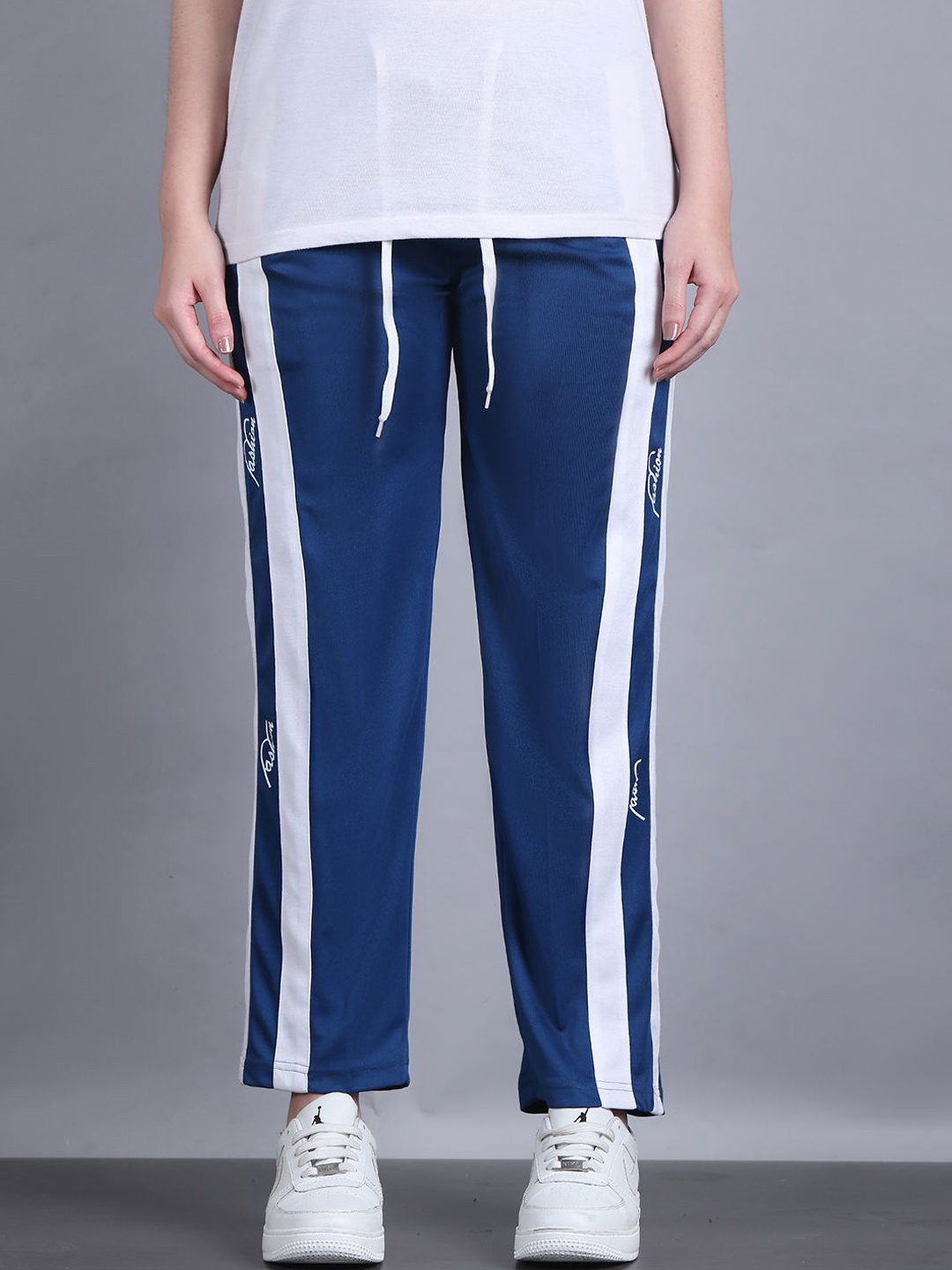 

MACK JONNEY Women Rapid-Dry Relaxed Fit Track Pants, Blue